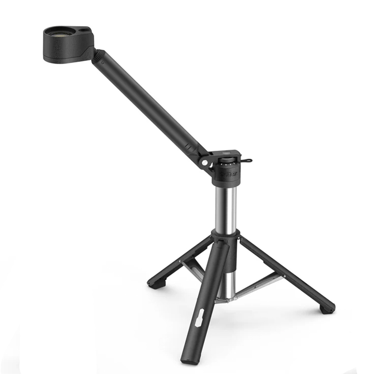 Rozložená lampa OuTask TD2 s vysunutým a nakloněným ramenem